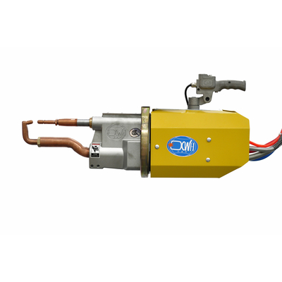 Un bon prix. Machine industrielle manuelle de soudage par résistance d'équipement de soudage par points en ligne