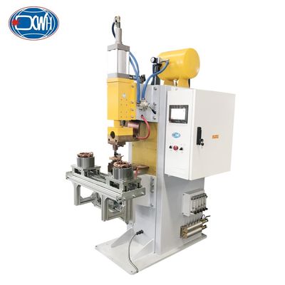 Un bon prix. Machine de soudage à point pneumatique à fréquence moyenne en ligne