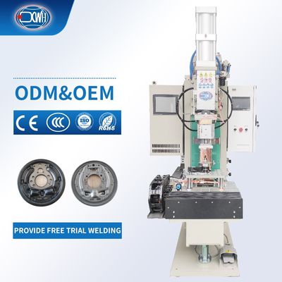 Un bon prix. Soudeur à point machine de soudage à projection automatique Plaque de base de frein de voiture en acier au carbone en ligne