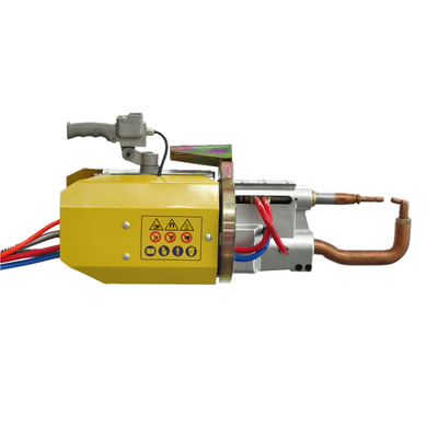 Un bon prix. Machine portative tenue dans la main de soudage par points de C.C Mfdc de commande numérique par ordinateur pour la tôle en ligne