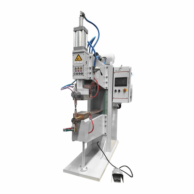 Un bon prix. Machine motorisée de Car Body Welding de soudeuse de goujon de Cd de plus défunt fil en laiton d'impulsion en ligne