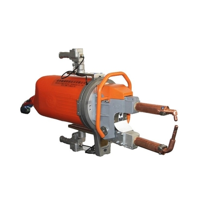 Un bon prix. Machine de soudure des véhicules à moteur de point en aluminium, soudeuse de tache portative automatique en ligne