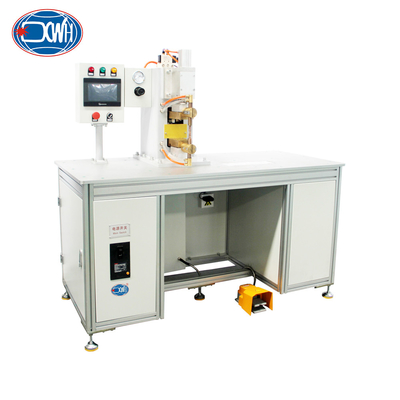 Un bon prix. Plateforme de soudage à point de soudage de type table machine de soudage pour composants électroniques en ligne