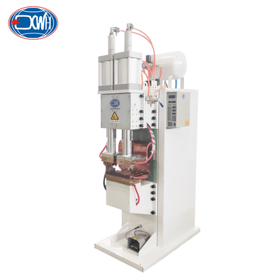 Un bon prix. Machine de soudage par projection par soudeur de type presse stationnaire en ligne