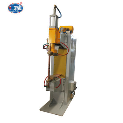Un bon prix. Le CE stationnaire de machine de soudage par points à C.A. de la tête simple 200KVA a approuvé en ligne