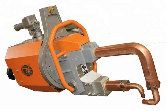 Soudeur refroidi à l'eau manuel Synchronous Control de la tache 45KVA de suspension