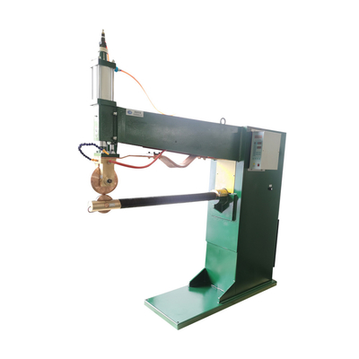Un bon prix. Machine de soudure continue de tache de petit pain de tube longue d'équipement linéaire de soudage par résistance en ligne
